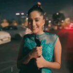 Nimrit Kaur Ahluwalia Instagram - Thank you to all of you for the constant love. 🤗 Congratulations @mesmahirising on your first. ♥️ Here’s to many more of such joyssss. 🎈 Congratulations Team. This one is for all of us. 🧿 @dropofsunshine31 @cockcrowandshaika_ent @cockcrowpictures @shaikafilms @jaladhsharma @prabhatrawat75 @mesmahirising @colorstv