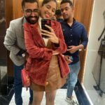 Nimrit Kaur Ahluwalia Instagram - #vacayphotodump 🇦🇪 #extendedlayovers #famjam ♥️🥳
