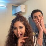 Nimrit Kaur Ahluwalia Instagram - Just a bunch of v happy kids…🥳♥️🧿
