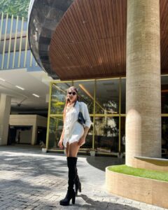 Nimrit Kaur Ahluwalia Instagram - swiftly moving on 😌

Styled By: @natashaabothra 
Shoes: @londonrag_in 
Jewellery: @tuluaindia