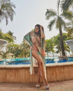 Nimrit Kaur Ahluwalia Instagram - On the cover of @fablookmagazine Wearing this kaftaan from @shilpiahujaofficial styled by @milliarora7777

Editor & Founder @milliarora7777
Co founder @ankkit.chadha2222
Sunglasses @bavincis.official
Mua @meerabhandarimakeovers
Hair @amuthevar
Footwear @crimzonworld
Assistant stylist @styled_by_tanisha
Shot by @tanvivoraphotography
Location courtesy @westinmumbaipowai
PR @picturenkraftofficial @parulchalwa9
