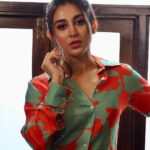Oindrila Sen Instagram - Eyes hold everything 💚🧡 Outfit @suave_moda Stylist duo @sizaa92 @thankgod_itsfashion Assisted by @isuvosri13 Mua @sayantadhali Hair @sarmistha1992 📸 @arkaloves