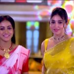 Oindrila Sen Instagram - "ঘোষাল বাড়ির ঘোমটাকালীর মন্দিরে গৌরীর সঙ্গে শিবরাত্রি উদযাপনে যোগ দিলো “শ্বেতকালী”-র উর্ভি!" #ShwetkaliOnZEE5 premiering on 24th Feb, subscribe now! Download আর Subscribe করুন ZEE5! #ErporKi #AroBeshiEntertainment #Shwetkali #ZEE5