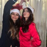 Palak Tiwari Instagram - Christmas mood🥰