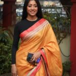 Paoli Dam Instagram - Kolkata in a winter afternoon is pure ecstasy!❤️ . . . #kolkatadiaries #winterafternoon #winteroutfit #ecstasyhearts #sareefashion #afternoonquotes #kolkatagram #pureemotion #cityofjoy #mycity #somesnaps #instapost #instagood #paolidam #paolidamofficial