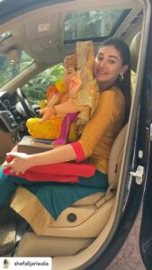 Parag Tyagi Instagram - Posted @withregram • @shefalijariwala #ganpatibappamorya #happiness #joy #blessings #positivity #ganpati #ganpati2021 #love #festival #postivevibes