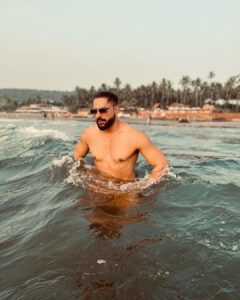 Parag Tyagi Instagram - Sunshine is good for the soul.. 
.
.
.
#positivevibes #goa #goadiaries #travelgram #instatravel #beachlover #sundayvibes #goodvibes #vacaymode #oceanlove