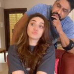 Parag Tyagi Instagram - Always Pagal for u @shefalijariwala 😘😘😘 Posted @withrepost • @shefalijariwala Pagalpanti bhi zaruri hai ! 😂😂😂 @paragtyagi #tgif #fridayfun #weekendvibes #couplegoals #madness #reelsindia #funnyreels #funny #funtimes #friday #love