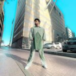 Paras Chhabra Instagram - kidda जी । 😎 📸 @pitch.gray #paraschhhabra #parasarmy #dubai #dubailife #downtowndubai #burjkhalifa Downtown Dubai