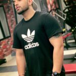 Paras Chhabra Instagram - I’m not here to talk.... let’s be practical... 10 days leaning target 🎯🏋️‍♀️ #gym #gymming #cardio #workout #running #mohali #chandigarh #punjabi #punjab #addidas #paraschhabra #abrakadabra #diet #cleaneating #pahira #parasarmy #biggboss Mohali, India
