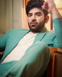 Paras Chhabra Instagram - Style में रहने का।

suit:- @skjcouture 

📸 @i.parasbains 
@iabhibains 

#paraschhabra #parasarmy