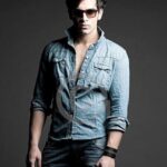 Paras Chhabra Instagram - Start taking bad decisions and it will take you to a place where others only dream of being... 👌😈 👑 👑 💰 💳 💲 💵 💴 💶 💷 💸 💱 🔫 💣 👙 #fashion #illuminati #mtv #splitsvilla8 #paraschhabra #bestoftheday #mtvsplitsvilla8 #celebrities #celebritiesofinstagram #celebritieswelove #celebrity #cute #famous #hollywood #inspired #likes #love #models #mustfollow #one #photoshoot #picoftheday #shouldfollow #star #style #superstar #instago #fuckthat