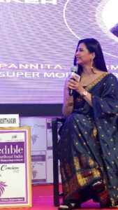 Parineeta Borthakur Instagram - Sang a little too 😁 . . #aboutyesterday #incrediblenortheastindia #womenintourism #womenempowerment