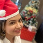 Parull Chaudhry Instagram - Merry Christmas ❤️ Awesome Christmas Brunch @fairfieldbymarriottmumbai ❤️ Thank you for hosting us @ajoybalkrishna 🙏🏻 Chef Sunil 🙏🏻 Christmas vibes, great food, great spread, lovely decor, friendly & courteous staff… great hospitality 🙏🏻 thank you for the lovely afternoon. Lovely outfit @inaayajaipur 💕 Styled by @rimadidthat 💕 PR @socialsbyshi 💕 #parullchaudhry #actor #influencer #contentcreator #parullians #explore #bhagyalakshmi #jofithaiwohhithai #traveller #vlogger #chaudhryonthego #fashion #fitness #beauty #lifestyle #fashionblogger #beautyblogger #yogini #fitnessmotivation #travel #saasbahuaurbetiyaan #reels #reelsinstagram #reelsvideo #reelsindia #reelsviral Fairfield by Marriott, Mumbai International Airport