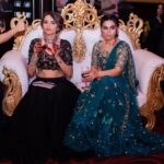 Parull Chaudhry Instagram - Guess Our Mood!? 🖤💙 #reneedhyani
