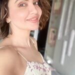 Parull Chaudhry Instagram - Felt cute, won’t delete 😜 #parullchaudhry #actor #influencer #contentcreator #parullians #explore #bhagyalakshmi #jofithaiwohhithai #traveller #vlogger #chaudhryonthego #fashion #fitness #beauty #lifestyle #fashionblogger #beautyblogger #yogini #fitnessmotivation #travel #saasbahuaurbetiyaan #reels #reelsinstagram #reelsvideo #reelsindia #reelsviral #reelstrending Mumbai - मुंबई