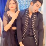Parull Chaudhry Instagram - Wishing everyone’s favourite Ayush @gandhi_aman_ a very happy birthday ❤️ with our first reel together Hamaari onscreen nok jhok hamesha yun hee chalti rahe. Have a wonderful birthday and a fabulous year ahead #reels #reelscomedy #funnyvideos #funnyreels #bhagyalakshmi #zeetv #amangandhi #parullchaudhry