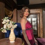 Parull Chaudhry Instagram - Just a post to say THANK YOU to each one of you You made my birthday so special like you do every year I LOVE YOU Outfit & styling @tripzarora ❤️ 📸 @bee_vani_ ❤️ Jewellery @shaikhaasifa626 ❤️ Hair @maimunasayyed786 ❤️ #parullchaudhry #actor #influencer #contentcreator #parullians #explore #bhagyalakshmi #jofithaiwohhithai #traveller #vlogger #chaudhryonthego #fashion #fitness #beauty #lifestyle #fashionblogger #beautyblogger #yogini #fitnessmotivation #travel #saasbahuaurbetiyaan #parullkipaltan Mumbai - मुंबई