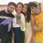 Parull Chaudhry Instagram - #aboutlastnight Thank you @rakesh.malhotra89 and Natasha for hosting us, an evening filled with smiles, laughter, jokes, dancing, foooood. We love you Raka Sir Many more to come. #bhagyalakshmi family Mumbai - मुंबई