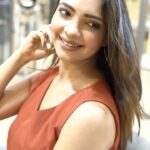 Pooja Banerjee Instagram - Here is an experiential store for all your beauty needs under one roof from salon services to after care product. From best selling brands to LUXE Enrich has got you covered guys. You can also get a quick mini makeover just for free! headover to their new store at Infiniti Malad and grab some amazing offers. @enrichbeauty #enrichbeauty #makeover #nowenrichingmalad #PoojaBanerjee #BlueMermaid #Preggo #PreggoLife #MommyToBe