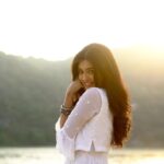 Pranali Rathod Instagram - Khayalon Mein Lakhon Baatein Yun Toh Keh Gayaaaa Bola Kuch Na Tere Samne💕🤦🏻‍♀️