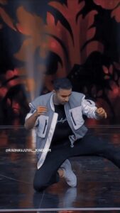 Raghav Juyal Instagram - 🧞‍♂️
Easyyyyeshhhhhh 

Happy New Years 

#raghavjuyal #raghavjuyal_kingdom  #danceplus6 #raghavjuyal_fandom #raghavkechutkule #crockroaxz #Comedy #slowmotion  #dance . #abcd3 #streetdancer  #danceplus5  #raghavbaba #raghavkechutkule  #raghavjuyaldanceking #reels #reelsinstagram #reelitfeelit #reelsindia ♥️
➖➖➖➖➖➖➖➖➖➖➖➖➖