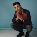 Raghav Juyal Instagram - 🚨🖤💯 Chalo pose marte hain . styled by- @isolatednee assisted by- @apuneshruti jacket- @lavenirskins Denim - @stylistrichasingh 📸 shot by - @amitpvermaa Mumbai, Maharashtra