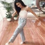 Ragini Khanna Instagram - #ootd #aboutyesterday in a @koovsfashion bustier @labelnbynk pants & @koovsfashion shoes styled by @eshaoberoi assisted by @mitanshii 🎬