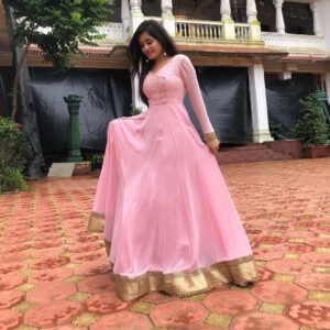 Rhea Sharma Instagram - #pink 💗