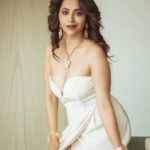 Ridheema Tiwari Instagram - Wake Pray Slay 🤍🤍🤍 Outfit : @fashion_ivaahi Jewellery : @the_jewel_gallery Stylist : @instylewithaditi Make up & Hair : @rohini_makeupandhair 📸: @ibphotography27 Location : @radissonblumumbaiairport #sophisticated #classy #ootd #ridhiematiwari #elegance #jewelryaddict #dreamy Radisson Blu Mumbai International Airport