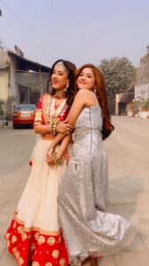 Riya Sharma Instagram - Main bhi hu Tum bhi ho❤️ 
when mariam/marjeena and Tara comes together @sonysab fam #mariam #tara together.
.
.
#reelsinstagram #reelsindia #reelsvideo #reelitfeelit #explore #viral #reelkarofeelkaro #likesforlike #instalike #love #riyasharma #manulife #manul #aliaaam #alibaba #alibabaekandaazandekha #dhruvtara