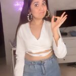 Roopal Tyagi Instagram - Satyavachan! It works 😂 #pagal #satyavachan #funnyreels