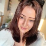 Roshmi Banik Instagram - Who? Me? 🤨👄