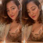 Roshmi Banik Instagram - Happiest Dhanteras ! 🪔✨ . . #festivevibes #diwali2022 #festiveseason #indian #festival #lights #diya #selfie