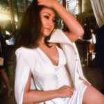 Roshmi Banik Instagram - Good weekends, refreshing drinks, extravagant revelries, silly decisions and silly companions create the best memories. 🔥🧿💭 Sneak peek to my #weekend , how was yours? 😉 . . . #saturday #saturdaynight #party #bollywood #friends #memories #blessed #live #love #laugh #roshmibanik