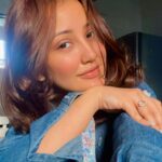 Roshmi Banik Instagram - 🥞 anyone?