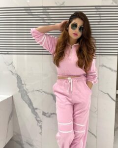 Saba Khan Instagram - Glowing up from inside out 🥰
.
.
Outfit- @sallu_store_ 
.
.
#goa #sabakhan #happiness #love