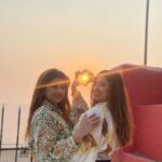 Saba Khan Instagram - Khansisters ❤️ . . #khansisters #trending #reelsinstagram #instagram #reels #explorepage #engagement #trending #sabkhan #instadaily #instvairal #recent4recent