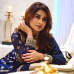 Saba Khan Instagram - Where words are restrained the eyes often talk a great deal ❤️ . . . #sabakhan