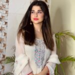 Saba Khan Instagram - Eid al-Adha Mubarak 🌙 . . . Outfit- @sahilofficial.z . #sabakhan #eidmubarak #eidaladha #eid .