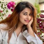 Saba Khan Instagram - l'amour est beau ❤️ . . . #sabakhan
