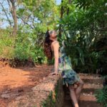 Sanaya Irani Instagram - A walk in the nature walks the soul back home 🌳 🌳❤️❤️. @caboserai I miss the green.