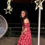 Sanaya Irani Instagram – Throwing back to starry nights ⭐️ 🌟, only cause the days are sooooo hotttt 🥵🙄.