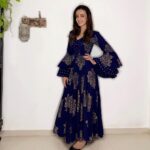 Sanaya Irani Instagram – 2020 Has been a hard year for all our local craftsmen and small businesses and yet I have received sooo much love from so many home grown brands and start ups, from skin care to hair care to clothes and accessories. That’s why this Diwali I put together this outfit with what I have received from them . Thank you @bunaai  and @themoccasinstudio for your lovely gifts and thank you to each and every brand for all the love. Here is wishing each and everyone one of you a prosperous year ahead. Let’s support local brands and small businesses #vocalforlocalindia .