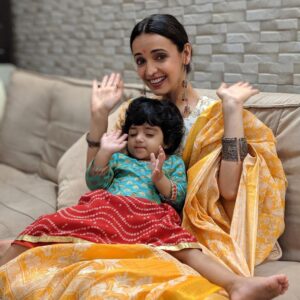 Sanaya Irani Instagram - Happy birthday my sweet sweet bachaa’s. Masi loves you sooo very much 💓💓💓. @ssahirnsaishaa