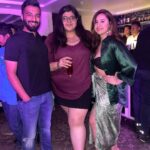 Sanaya Pithawalla Instagram - Thanks to each and everyone for making it for our event last night ♥️ Love you guys 🥰 Another bangin event with @palak.purswani @devashishofficial9 done right @narathaiindia 😁 Nara Thai Colaba