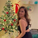Sanaya Pithawalla Instagram - Wish you all a very merry Christmas and happy holidays 🎄🎄🎄 Have a great one ❤️