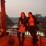 Sanaya Pithawalla Instagram - Yeh dilli hain mere yaar , Bas Ishq , mohobat, pyaar… ❤️ #delhidiaries Delhi, India