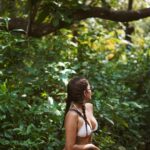Sara Gurpal Instagram - #SaraKehndi What is your Wi-Fi password? Cause I have no service in this jungle !🤣 . . . . . 📸: @cinematic.dmn ✨