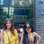 Sara Gurpal Instagram - 🤳🏾